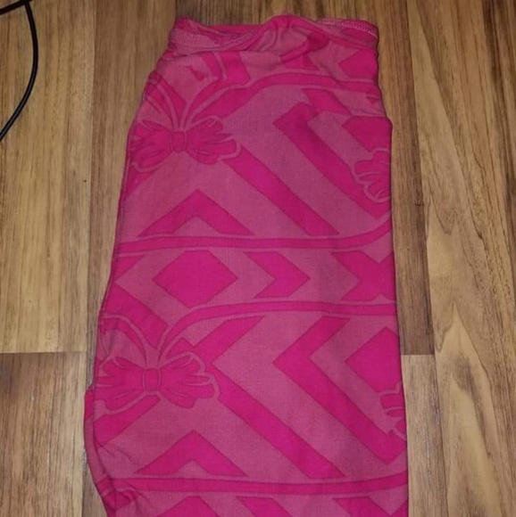 Lularoe TC Leggings- Multiple leggings available - Picture 4 of 8